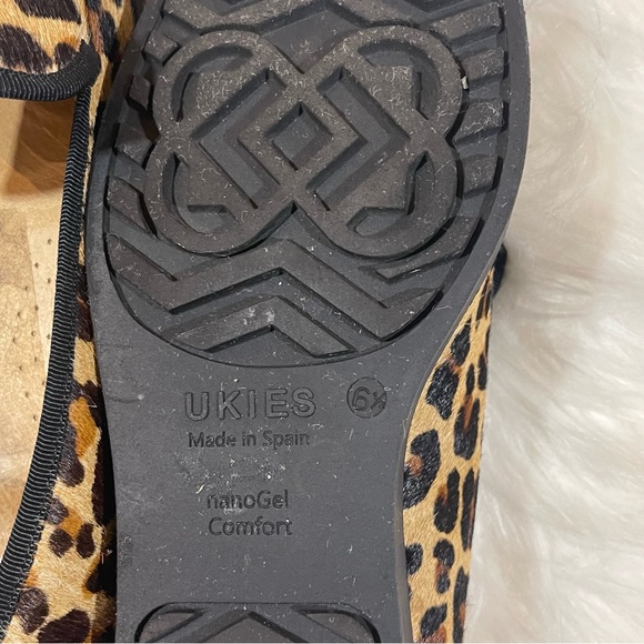 Ukies Alexa Leopard Calf Hair Wedged Platform Loafers - Picture 8 of 8